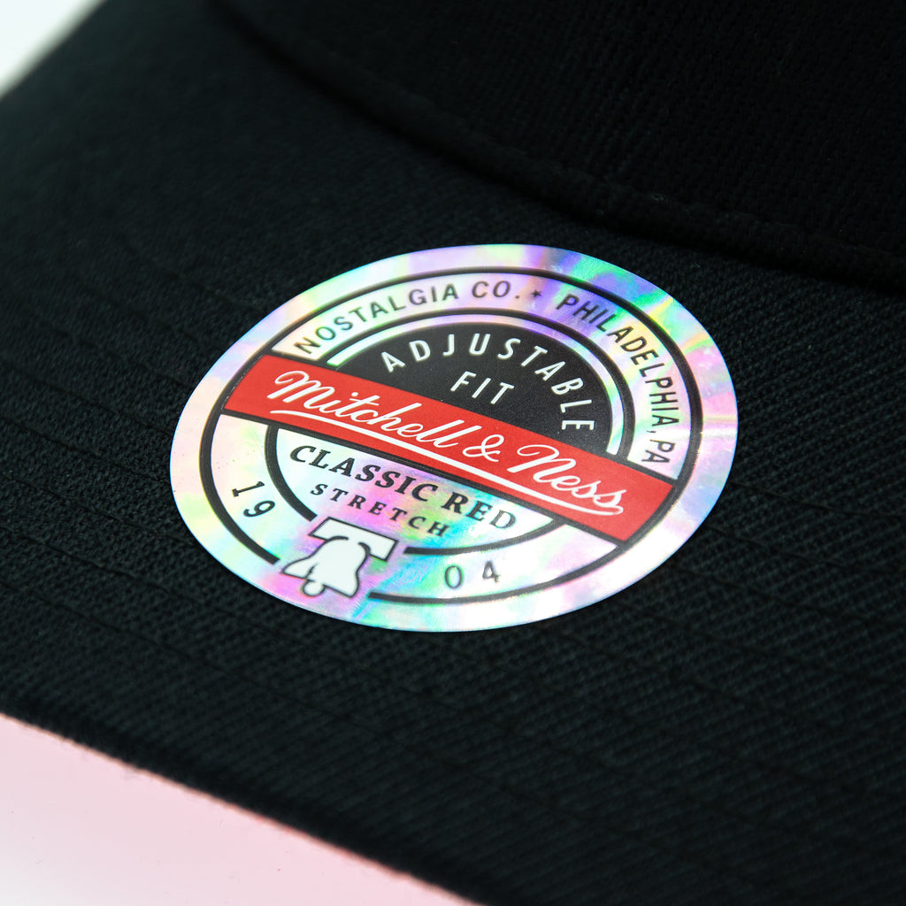Los Angeles Lakers NBA Is It Pink? Classic Red Snapback Mitchell & Ness Black/Pink
