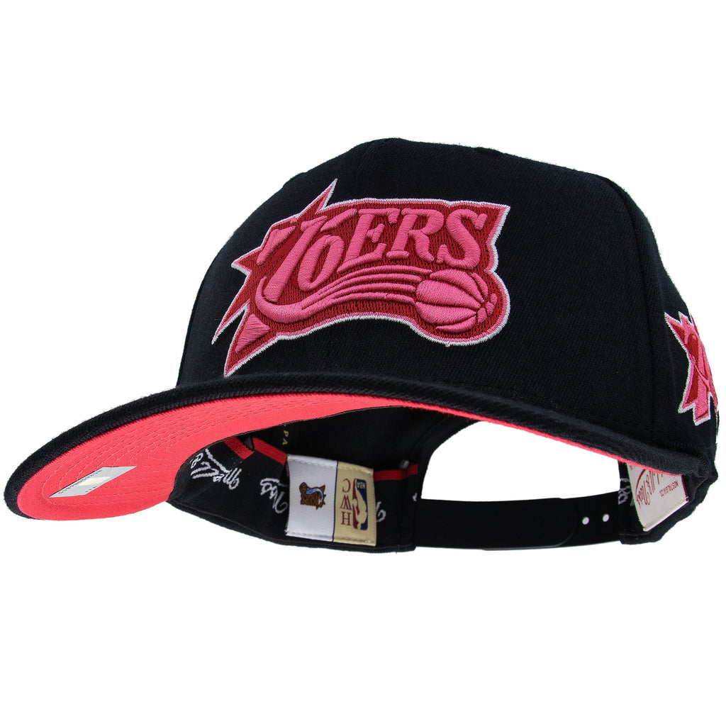 Philadelphia 76ers NBA Is It Pink? Classic Red Snapback Mitchell & Ness Black/Pink