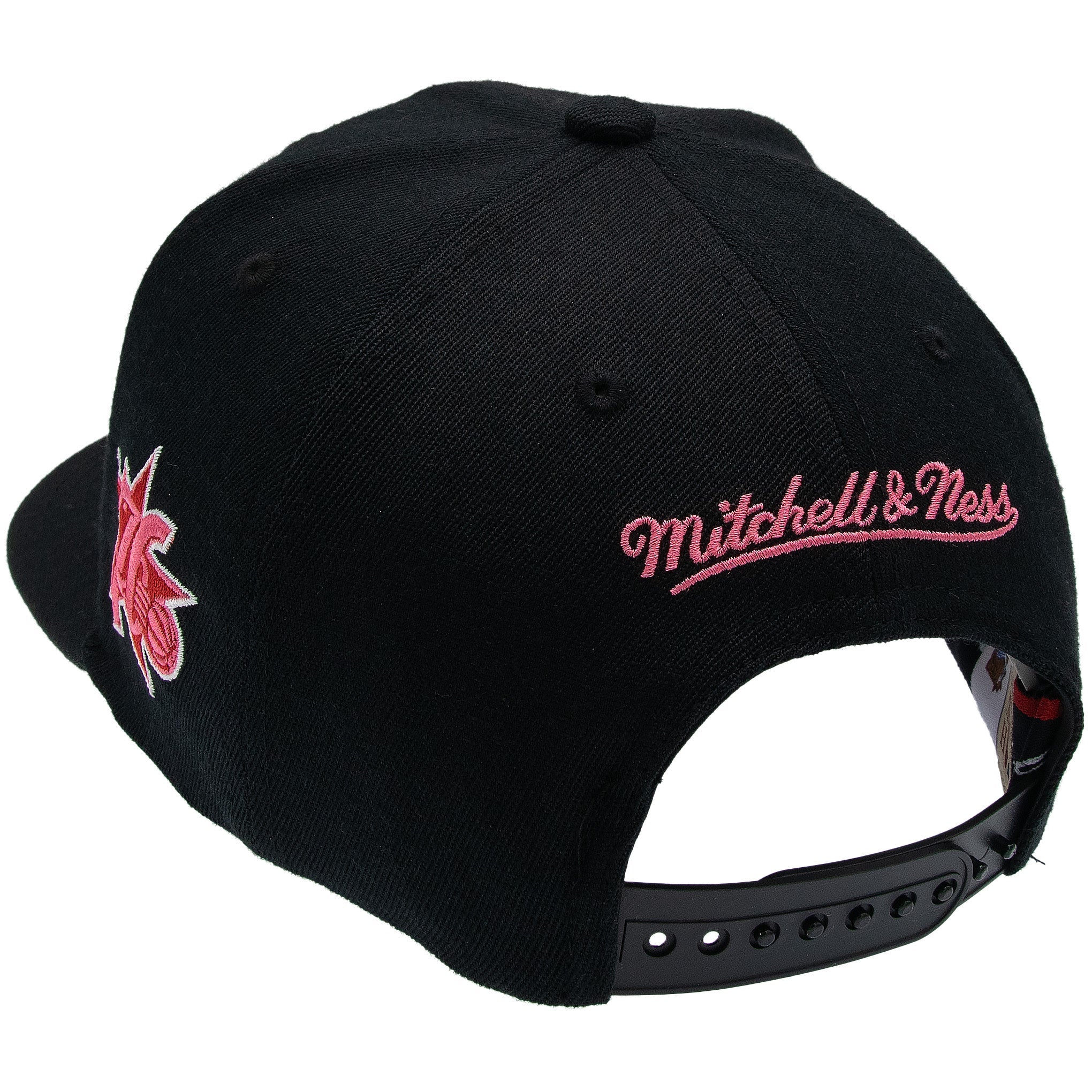 Philadelphia 76ers NBA Is It Pink? Classic Red Snapback Mitchell & Ness Black/Pink