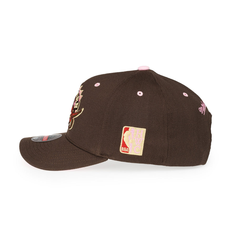 Toronto Raptors NBA Brown Sugar Bacon Classic Red Snapback Mitchell & Ness Brown/Pink