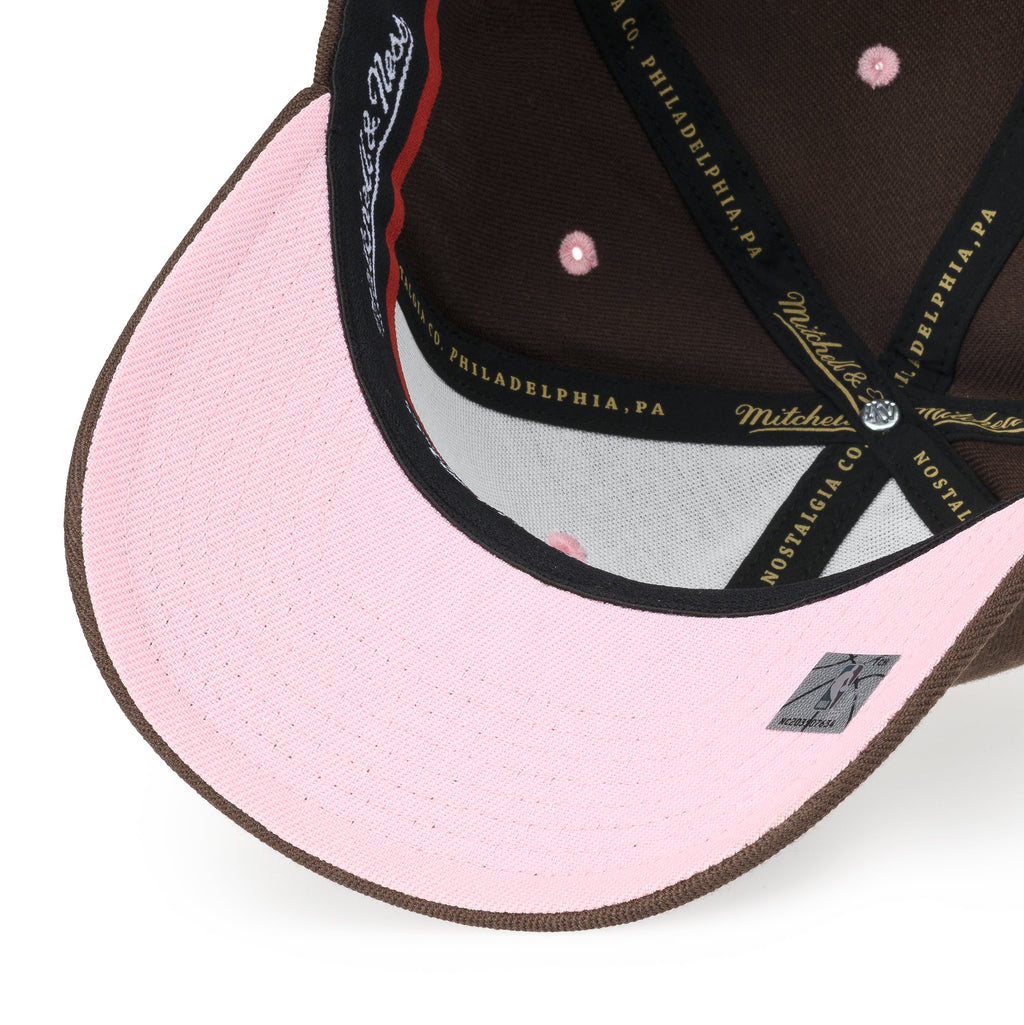 Toronto Raptors NBA Brown Sugar Bacon Classic Red Snapback Mitchell & Ness Brown/Pink