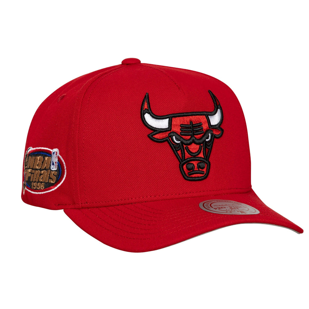 Chicago Bulls NBA Pro Pinch Snapback Mitchell & Ness Red